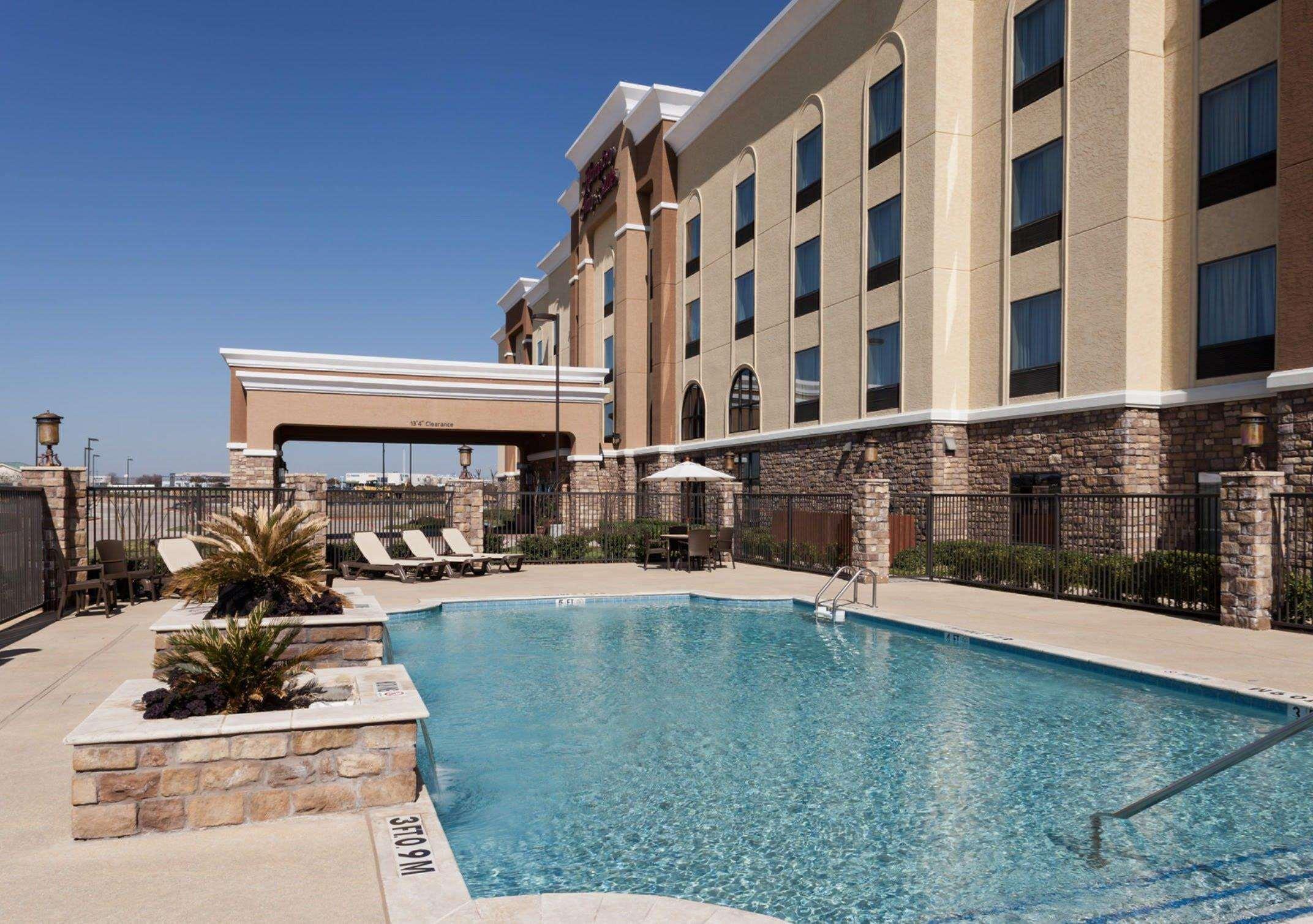 Hampton Inn & Suites Dallas-Arlington-South מראה חיצוני תמונה