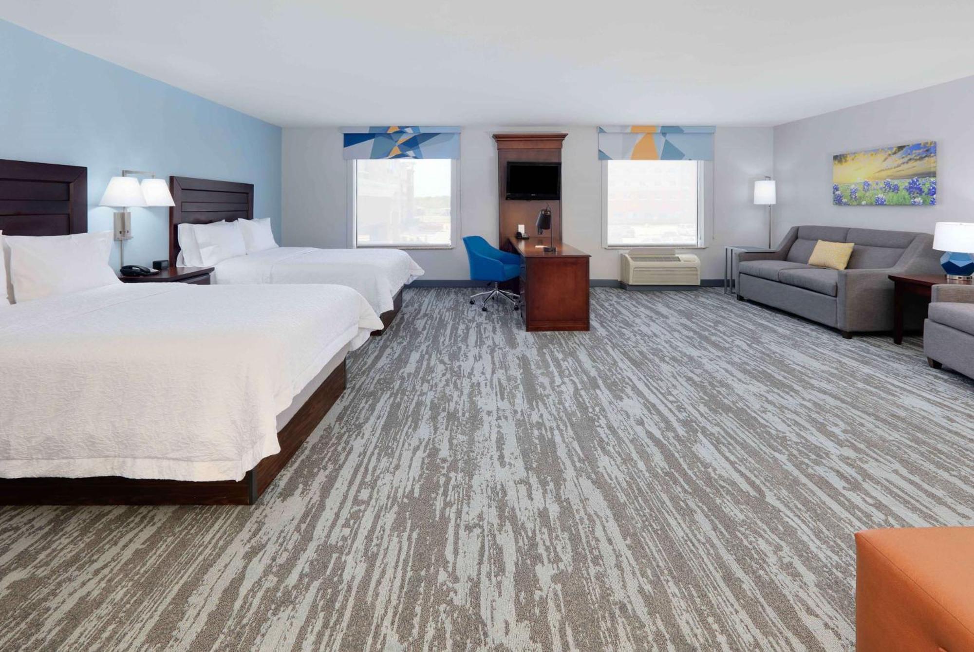 Hampton Inn & Suites Dallas-Arlington-South מראה חיצוני תמונה