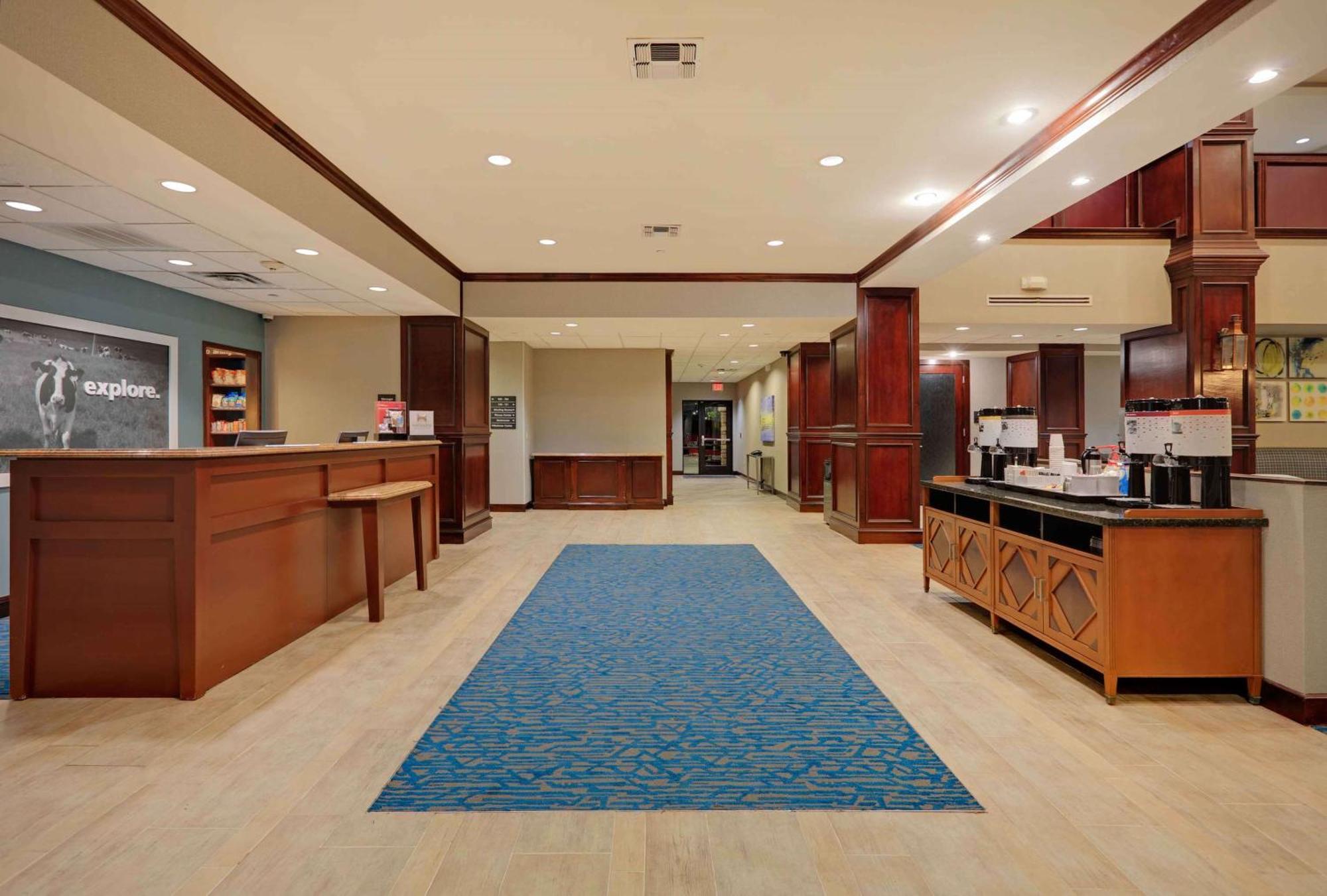 Hampton Inn & Suites Dallas-Arlington-South מראה חיצוני תמונה
