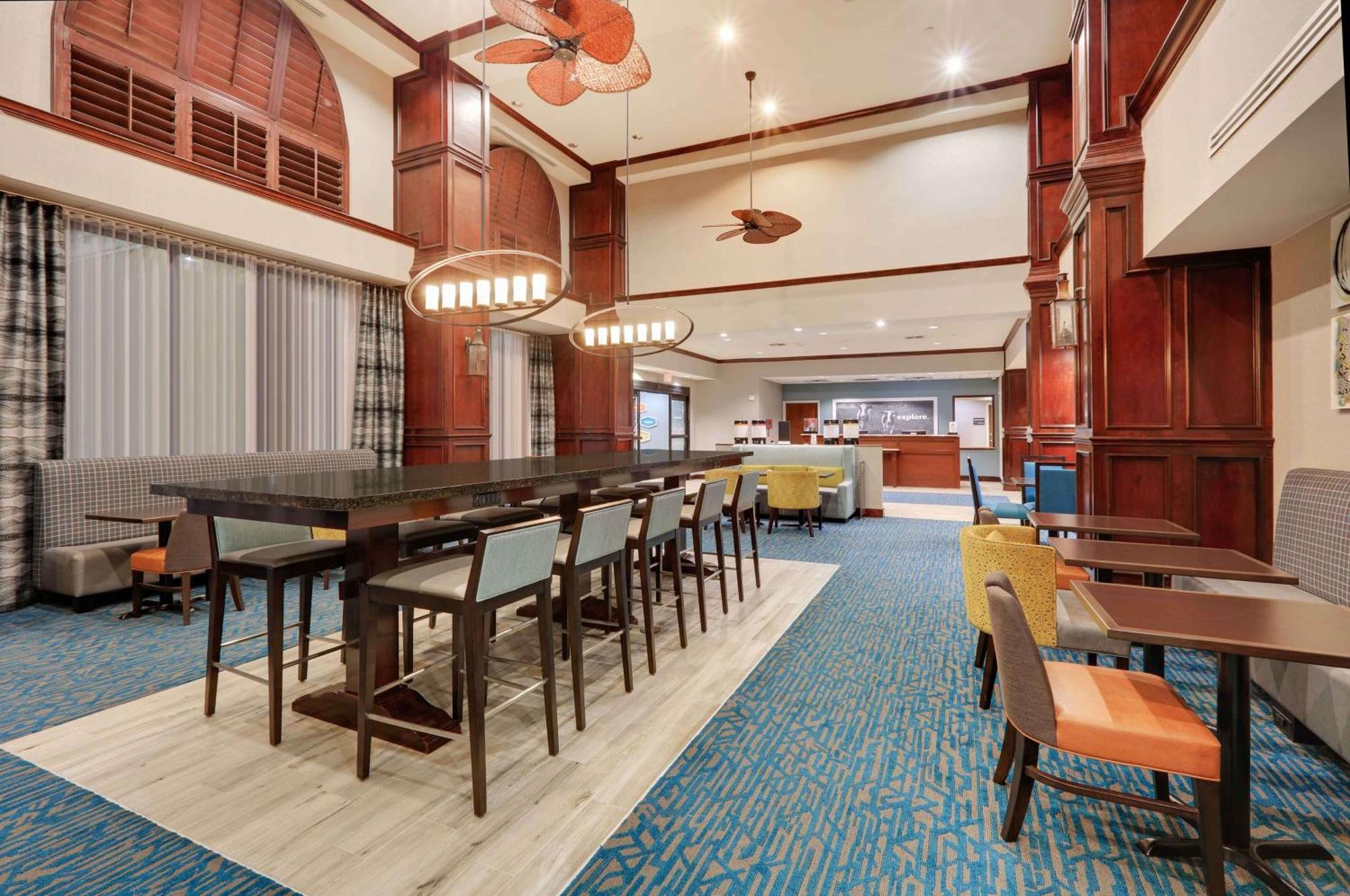 Hampton Inn & Suites Dallas-Arlington-South מראה חיצוני תמונה