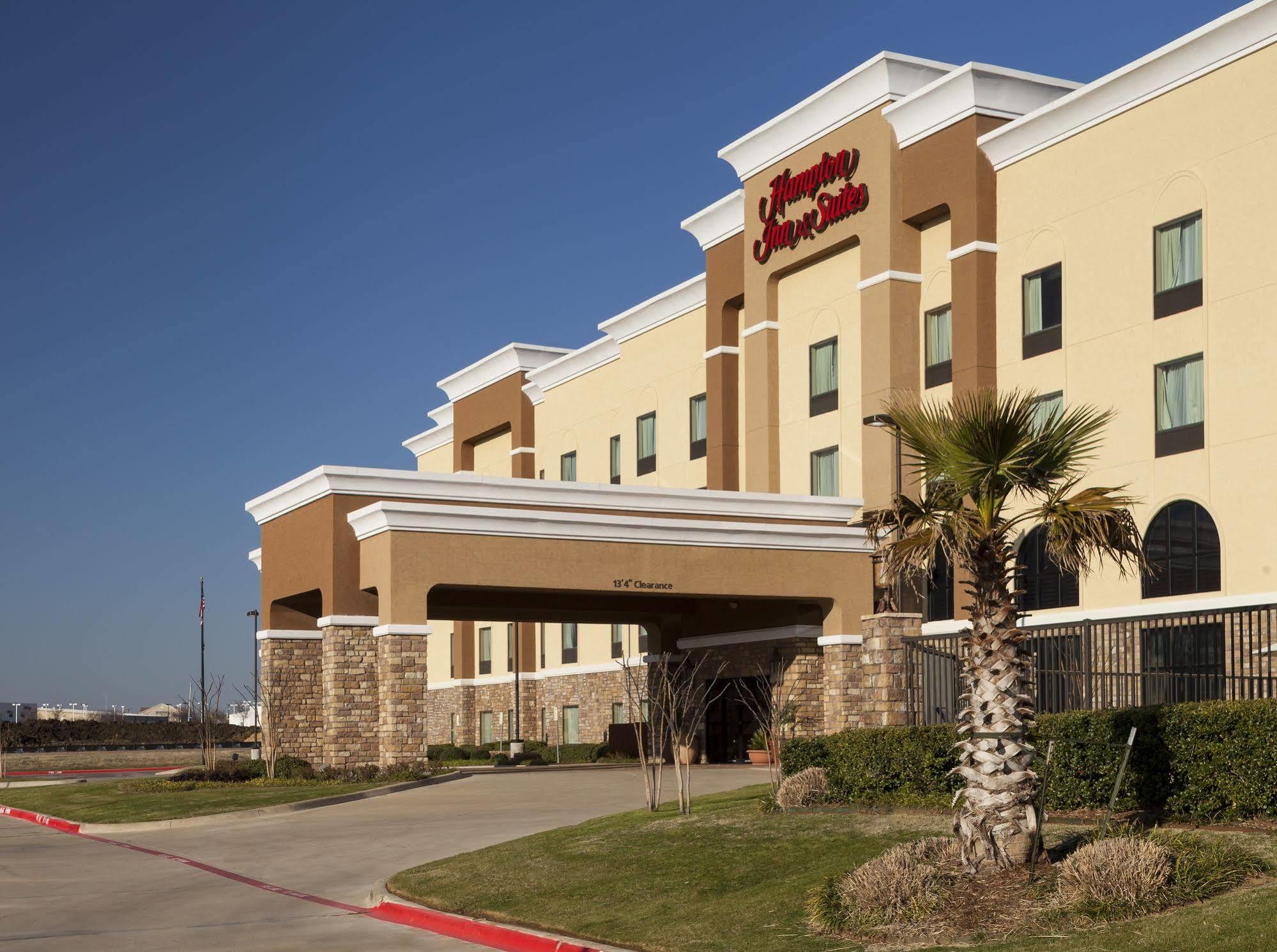 Hampton Inn & Suites Dallas-Arlington-South מראה חיצוני תמונה